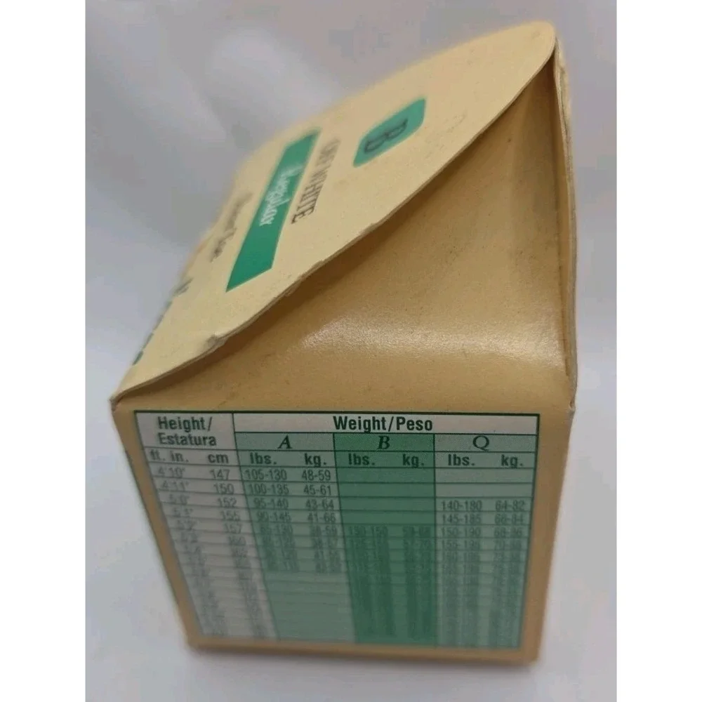 6 Vintage L'eggs Women's Size B Off-white Regular Pantyhose Sheer Toe.